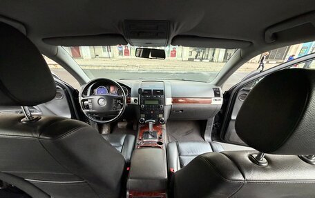 Volkswagen Touareg III, 2010 год, 950 000 рублей, 8 фотография
