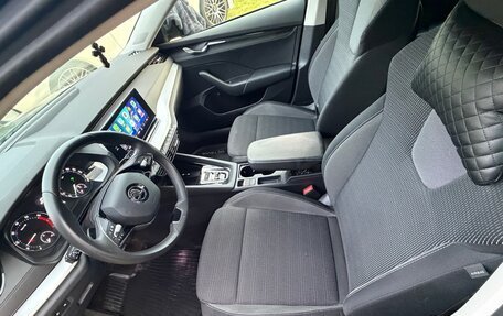 Skoda Octavia IV, 2021 год, 2 395 000 рублей, 9 фотография