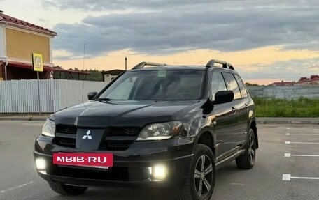 Mitsubishi Outlander III рестайлинг 3, 2003 год, 630 000 рублей, 2 фотография