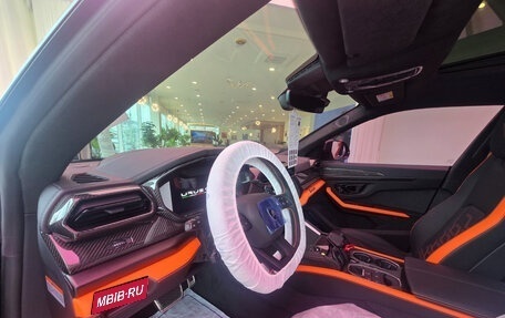 Lamborghini Urus I, 2026 год, 43 157 000 рублей, 3 фотография