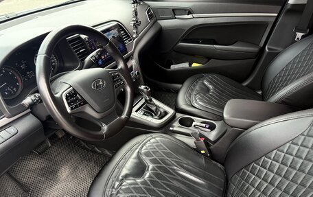 Hyundai Elantra VI рестайлинг, 2017 год, 1 450 000 рублей, 8 фотография
