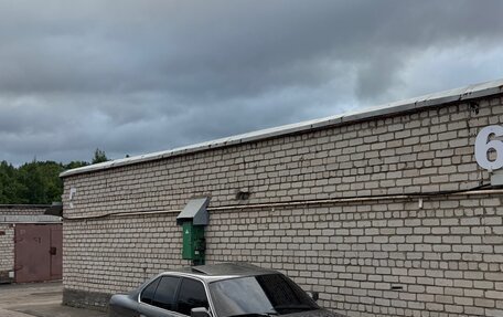BMW 5 серия, 1990 год, 275 000 рублей, 1 фотография