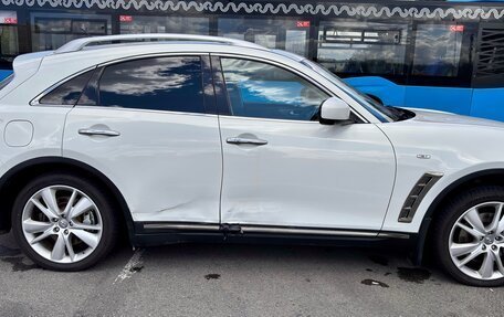 Infiniti FX II, 2012 год, 1 350 000 рублей, 10 фотография