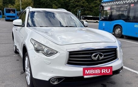 Infiniti FX II, 2012 год, 1 350 000 рублей, 8 фотография