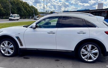 Infiniti FX II, 2012 год, 1 350 000 рублей, 13 фотография
