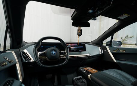 BMW iX, 2022 год, 7 700 000 рублей, 13 фотография