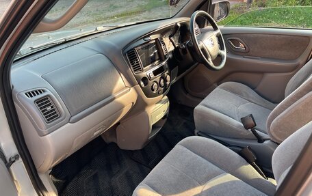 Mazda Tribute II, 2001 год, 400 000 рублей, 18 фотография