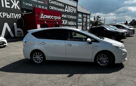 Toyota Prius Alpha I (ZVW40/41), 2013 год, 1 100 000 рублей, 6 фотография