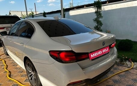 BMW 5 серия, 2021 год, 2 750 000 рублей, 5 фотография