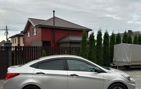 Hyundai Solaris II рестайлинг, 2013 год, 550 000 рублей, 4 фотография