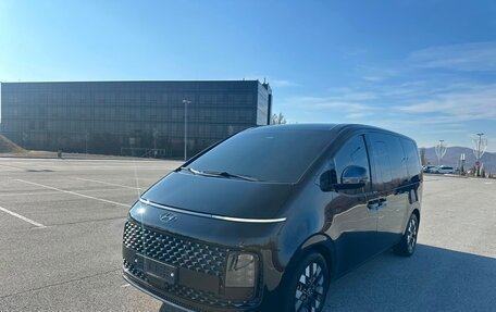Hyundai Staria, 2021 год, 3 700 000 рублей, 5 фотография