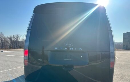 Hyundai Staria, 2021 год, 3 700 000 рублей, 16 фотография