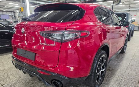 Alfa Romeo Stelvio, 2025 год, 8 300 000 рублей, 3 фотография