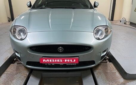 Jaguar XK II рестайлинг 2, 2006 год, 1 850 000 рублей, 8 фотография