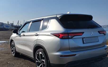 Mitsubishi Outlander, 2021 год, 3 100 рублей, 4 фотография