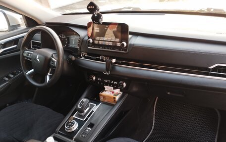Mitsubishi Outlander, 2021 год, 3 100 рублей, 8 фотография