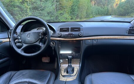Mercedes-Benz E-Класс, 2007 год, 888 000 рублей, 11 фотография