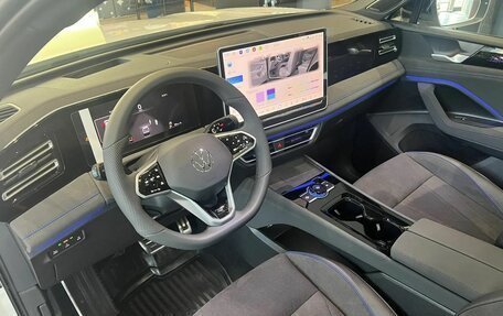 Volkswagen Tiguan, 2026 год, 4 799 000 рублей, 13 фотография