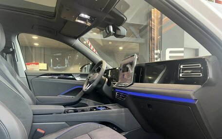 Volkswagen Tiguan, 2026 год, 4 799 000 рублей, 16 фотография