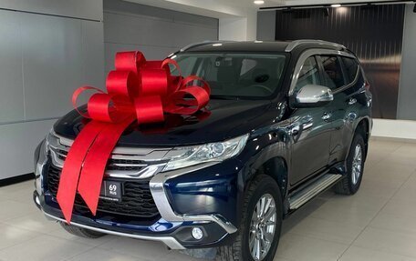 Mitsubishi Pajero Sport III рестайлинг, 2018 год, 2 975 000 рублей, 1 фотография