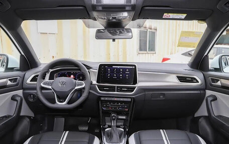 Volkswagen T-Roc I, 2026 год, 2 199 000 рублей, 10 фотография