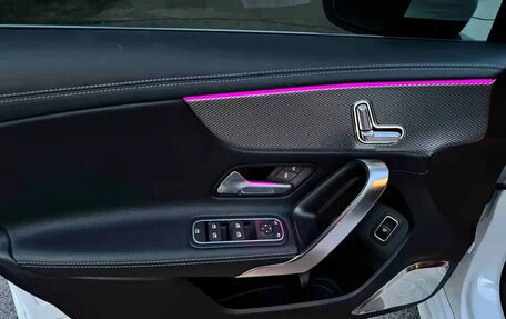 Mercedes-Benz A-Класс, 2023 год, 1 799 000 рублей, 7 фотография