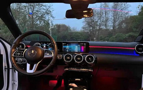 Mercedes-Benz A-Класс, 2023 год, 1 799 000 рублей, 12 фотография