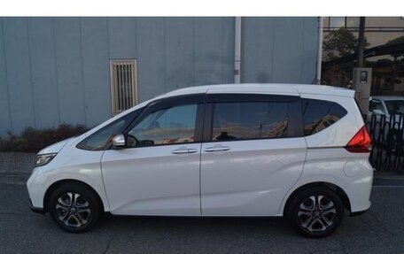 Honda Freed II, 2022 год, 1 125 001 рублей, 4 фотография