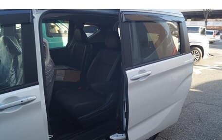 Honda Freed II, 2022 год, 1 125 001 рублей, 14 фотография