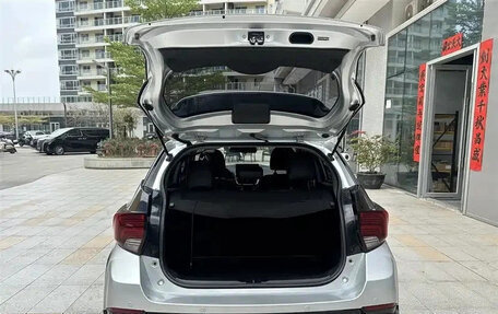 Toyota Yaris XP150 рестайлинг, 2022 год, 1 199 000 рублей, 11 фотография