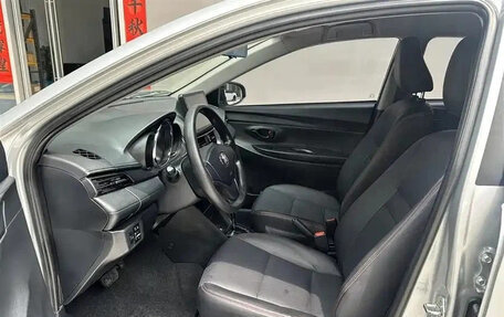 Toyota Yaris XP150 рестайлинг, 2022 год, 1 199 000 рублей, 12 фотография