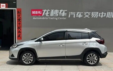 Toyota Yaris XP150 рестайлинг, 2022 год, 1 199 000 рублей, 7 фотография