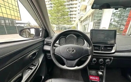 Toyota Yaris XP150 рестайлинг, 2022 год, 1 199 000 рублей, 15 фотография