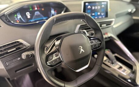 Peugeot 5008 II, 2019 год, 1 089 100 рублей, 6 фотография