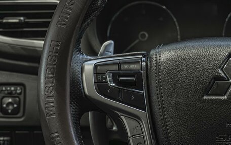 Mitsubishi Pajero Sport III рестайлинг, 2018 год, 2 900 000 рублей, 18 фотография