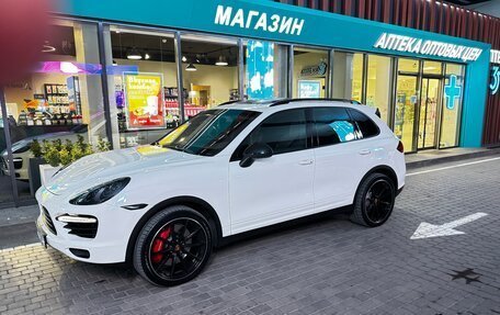Porsche Cayenne III, 2010 год, 1 790 000 рублей, 11 фотография