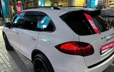 Porsche Cayenne III, 2010 год, 1 790 000 рублей, 3 фотография