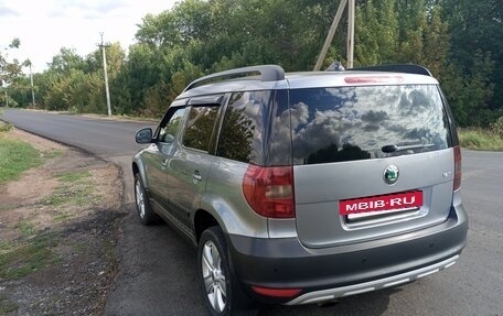 Skoda Yeti I рестайлинг, 2012 год, 830 000 рублей, 2 фотография