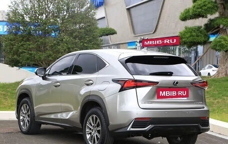 Lexus NX I, 2021 год, 2 500 000 рублей, 6 фотография