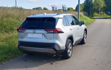 Toyota RAV4, 2022 год, 3 500 000 рублей, 16 фотография