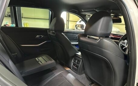 BMW 3 серия, 2021 год, 2 249 000 рублей, 17 фотография