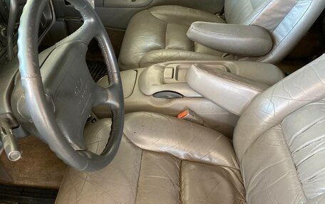 Chevrolet Tahoe II, 1997 год, 1 000 000 рублей, 15 фотография