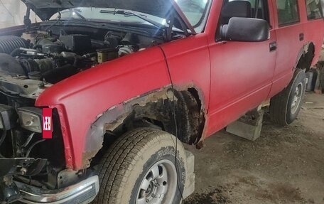 Chevrolet Tahoe II, 1997 год, 1 000 000 рублей, 35 фотография
