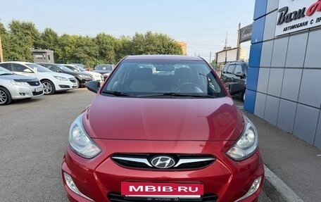 Hyundai Solaris II рестайлинг, 2013 год, 887 000 рублей, 5 фотография