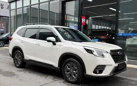 Subaru Forester, 2022 год, 2 990 000 рублей, 3 фотография