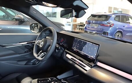 BMW 5 серия, 2025 год, 7 290 000 рублей, 3 фотография