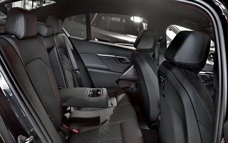 BMW 5 серия, 2025 год, 7 290 000 рублей, 13 фотография