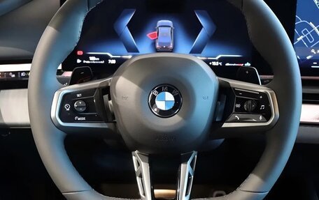 BMW 5 серия, 2025 год, 7 290 000 рублей, 6 фотография