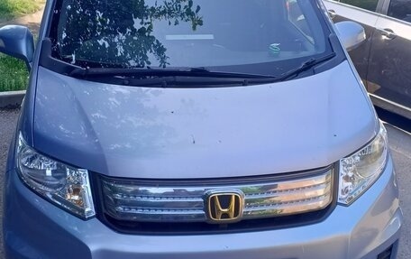 Honda Freed I, 2012 год, 985 000 рублей, 2 фотография