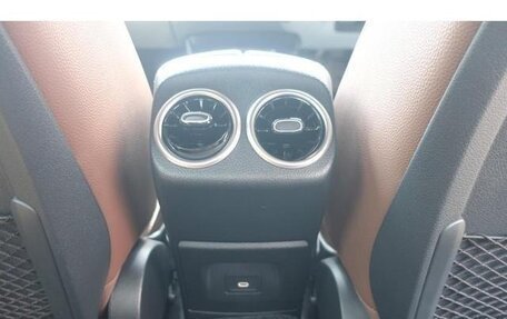 Mercedes-Benz CLA, 2023 год, 1 980 000 рублей, 23 фотография
